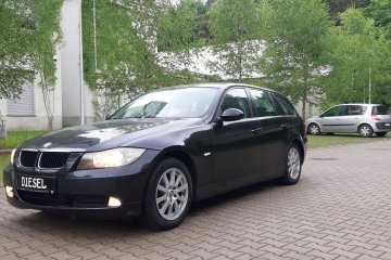 BMW Seria 3 318d DPF Touring Edition Exclusive